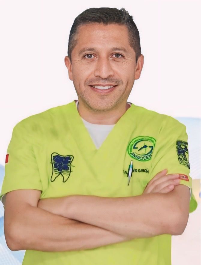 Dr. David García Bartolo